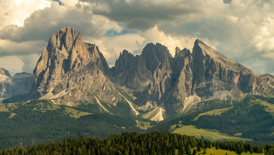 Dolomity