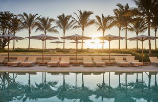 Four Seasons Hotel at The Surf Club