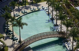 Savoy Palace by Savoy Signature